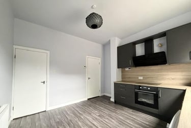4 bed house, Shoreham street, Heeley, Sheffield, S24FB - Image 2