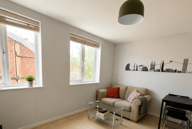 1 bed house, Ashby Road, City Centre, Loughborough, LE113AA - Image 4