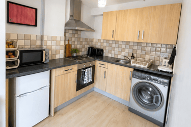 1 bed house, Ashby Road, City Centre, Loughborough, LE113AA - Image 5