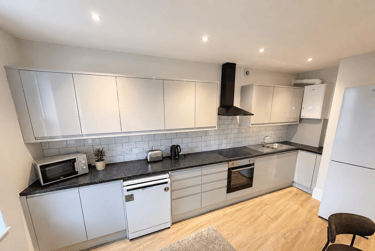 5 bed house, Stokes Croft, Kingsdown, Bristol, BS13QY - Image 1