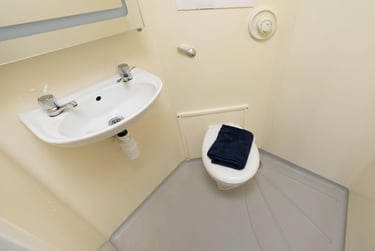 Premium Ensuite at Dean House, New Cross Road, New Cross, London, SE146AT - Image 4