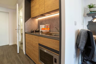 2 Bed Studio - Image 2