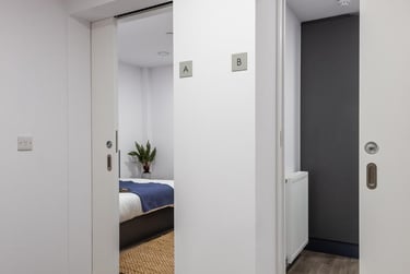 2 Bed Studio - Image 9