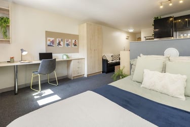 Premium Studio - Image 1