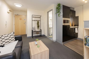Premium Studio - Image 3