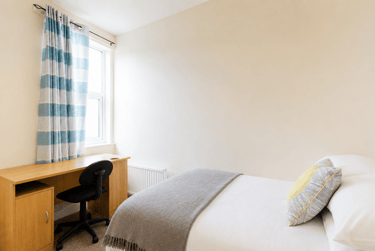 6 bed house, West Parade, West End, Lincoln, LN11QR - Image 5