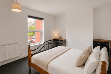 6 bed house, West Parade, West End, Lincoln, LN11QT - Image 2
