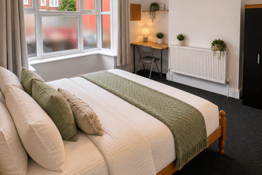 6 bed house, West Parade, West End, Lincoln, LN11QT - Image 3