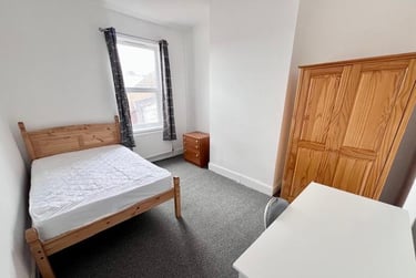 3 bed house, Fieldhead Road, Highfield, Sheffield, S80ZX - Image 4
