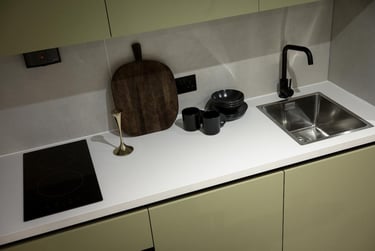 Deluxe Studio Wet Room - Image 14