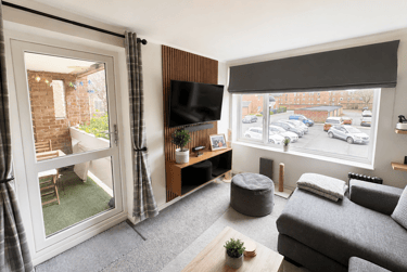 2 bed house, Rutland Street, City Centre, Loughborough, LE111BW - Image 1