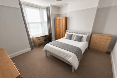 4 bed house, Sibthorp Street, St Catherines, Lincoln, LN57SH - Image 1