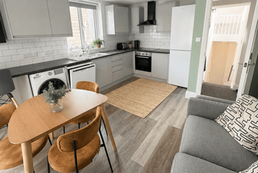 3 bed house, Hotwell Road, Southville, Bristol, BS84UB - Image 1