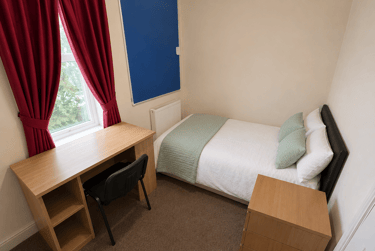 5 bed house, Carholme Road, West End, Lincoln, LN11SP - Image 2