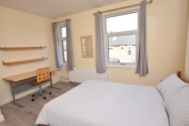 4 bed house, Teversal Avenue, Radford, Nottingham, NG71PX - Image 3
