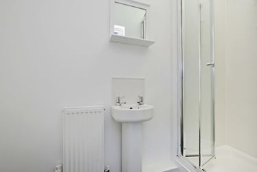 1 bed house, Matilda Street, Heeley, Sheffield, S14QF - Image 12