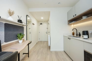 Premium Studio River View - Image 3