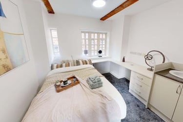 Classic Non Ensuite - Image 1