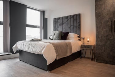 Edition I+ | Ensuite Bedroom with Air Con - Image 32