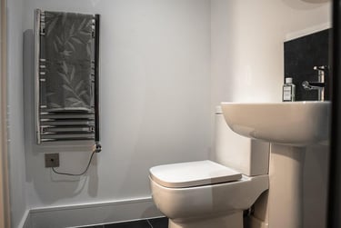 Edition I+ | Ensuite Bedroom with Air Con - Image 39