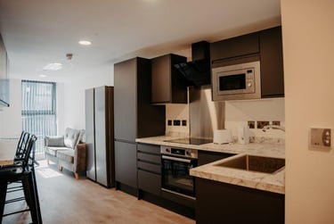 Edition II+ | Ensuite Bedroom With Aircon - Image 44