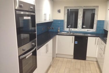 6 bed house, Cemetery Road, Sharrow, Sheffield, S118FQ - Image 3