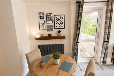 2 bed house, Rutland Street, City Centre, Loughborough, LE111BW - Image 2