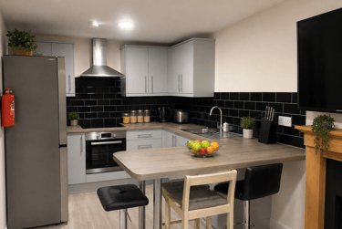 5 bed house, Saxton Close, Beeston, Nottingham, NG92DU - Image 4
