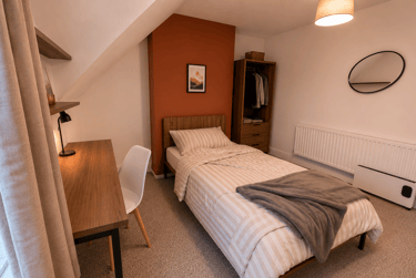 6 bed house, Hope Drive, Lace Market, Nottingham, NG71DL - Image 2