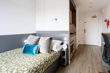 Premium Studio - Image 5