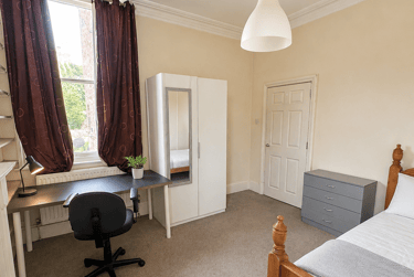 7 bed house, Cumberland Road, City Centre, Loughborough, LE115DE - Image 4