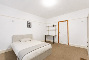 6 bed house, Grove Road, City Centre, Loughborough, LE113QN - Image 7