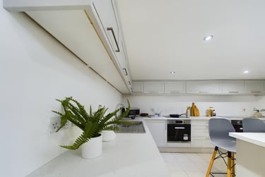 8 bed house, Uttoxeter New Road, California, Derby, DE223JB - Image 3