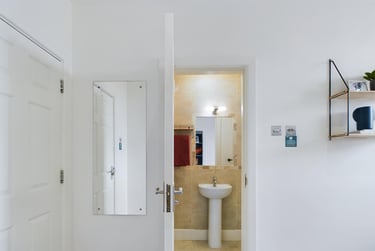 7 bed house, Uttoxeter New Road, California, Derby, DE223JB - Image 4