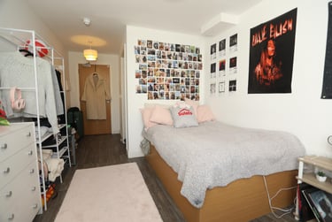 1 bed studio, London Road, Highfields, Leicester, LE21EG - Image 1