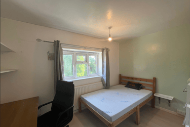 4 bed house, Sharpley Road, City Centre, Loughborough, LE114PW - Image 2
