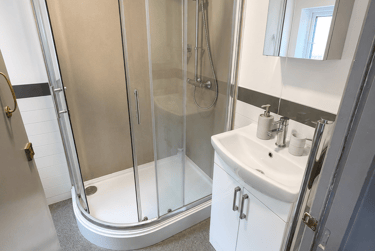 5 bed house, Curzon Street, City Centre, Loughborough, LE113BQ - Image 10