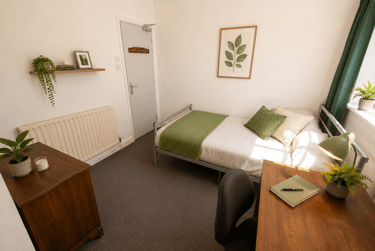3 bed house, Norfolk Road, Heeley, Sheffield, S22ST - Image 2