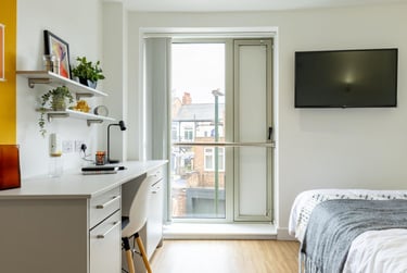 Deluxe Ensuite at Orbital, Ilkeston Road, Canning Circus, Nottingham, NG73GE - Image 2