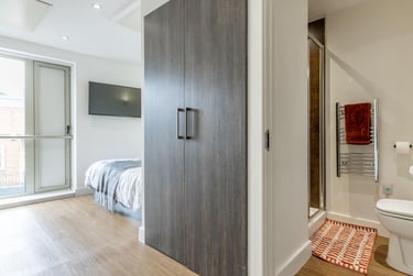 Deluxe Ensuite at Orbital, Ilkeston Road, Canning Circus, Nottingham, NG73GE - Image 5