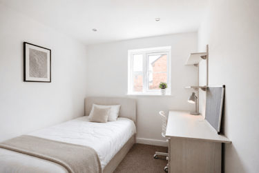 5 bed house, Wheeltappers Way, City Centre, Loughborough, LE115EA - Image 2