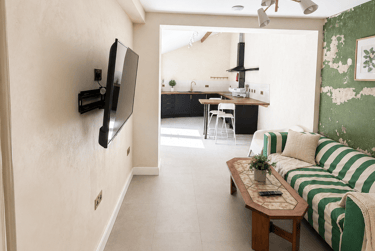 2 bed house, Broad Street, City Centre, Loughborough, LE115AB - Image 2