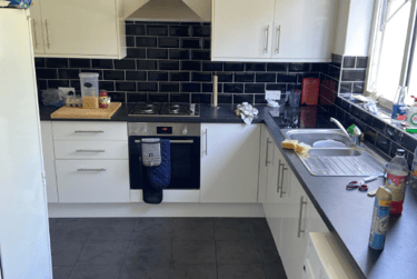 5 bed house, Kirkstone Drive, City Centre, Loughborough, LE113RN - Image 1