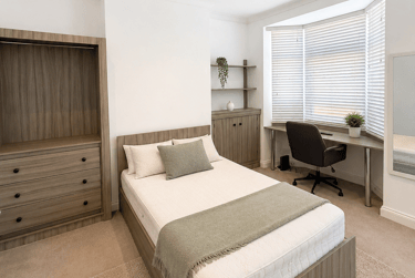 3 bed house, Broad Street, City Centre, Loughborough, LE115AB - Image 2