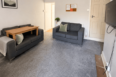 3 bed house, Cumberland Road, City Centre, Loughborough, LE115DE - Image 2