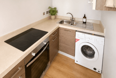 1 bed house, Orchard Street, City Centre, Loughborough, LE115AZ - Image 2