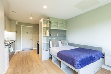 Premium Studio at Clifford House, Stadium Way, Pennsylvania, Exeter, EX46AQ - Image 1