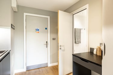 Premium Studio at Clifford House, Stadium Way, Pennsylvania, Exeter, EX46AQ - Image 9