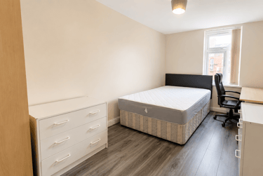 6 bed house, Deramore Street, Rusholme, Manchester, M144DU - Image 4