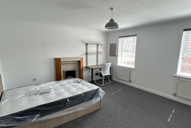 4 bed house, Kingfisher Way, City Centre, Loughborough, LE113NF - Image 3